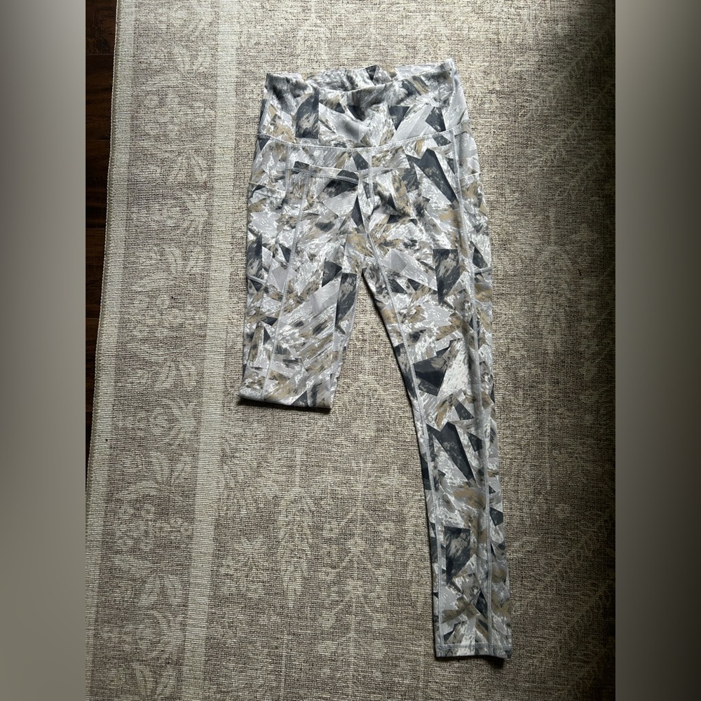 IUGA Abstract Brown and Grey Patterned Leggings